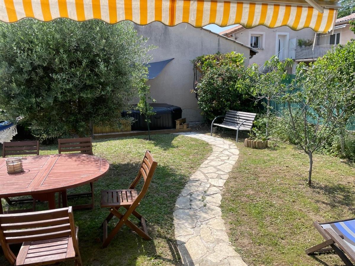 Maison Avec Jardin Crest Eksteriør bilde